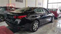 نيسان ألتيما